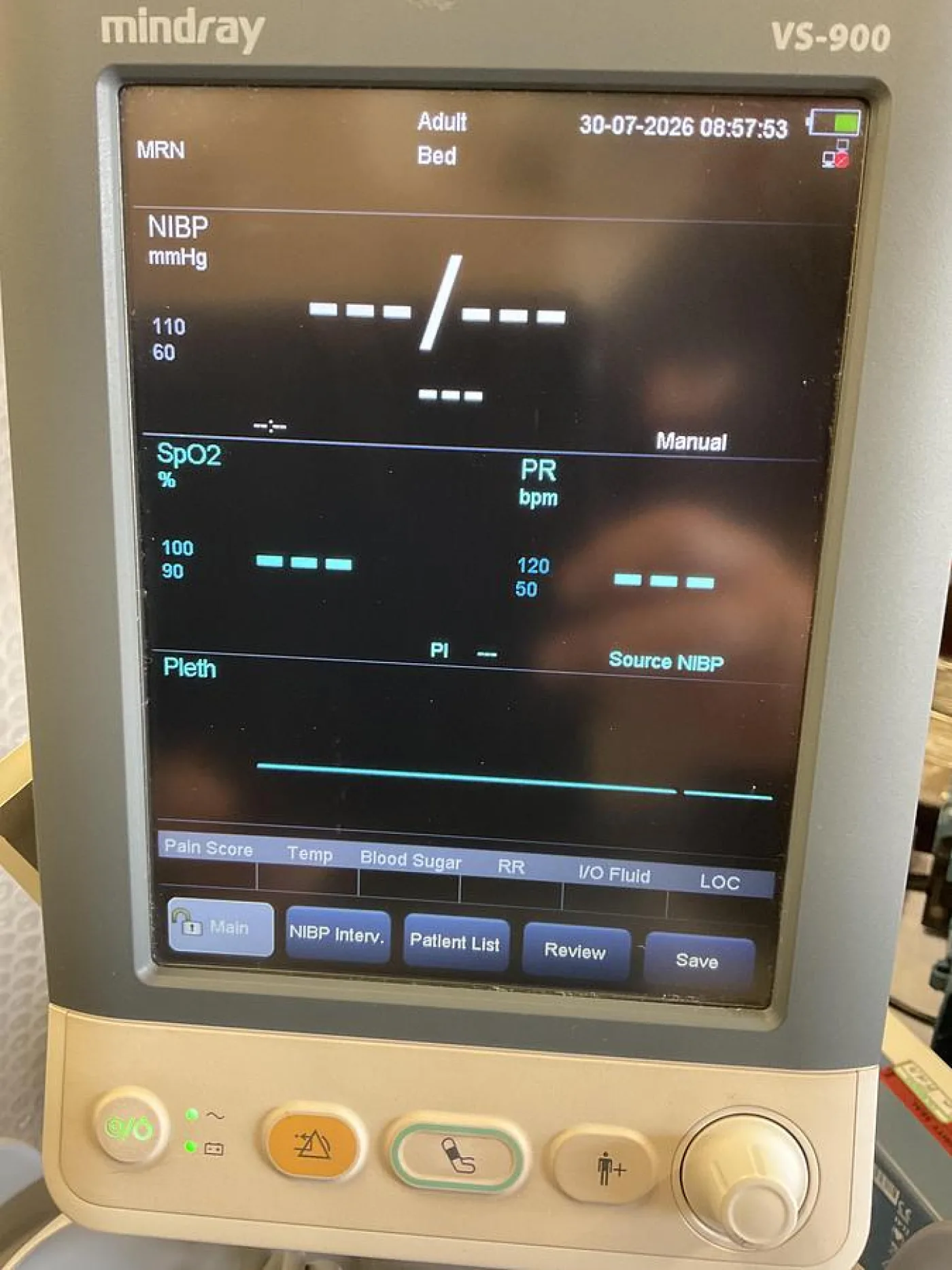 Mindray VS-900 on mobile stand - 2