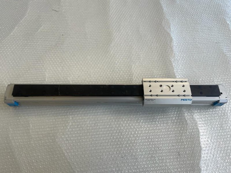 Festo Linearachse FDG-40-500-PPV-KF-GK