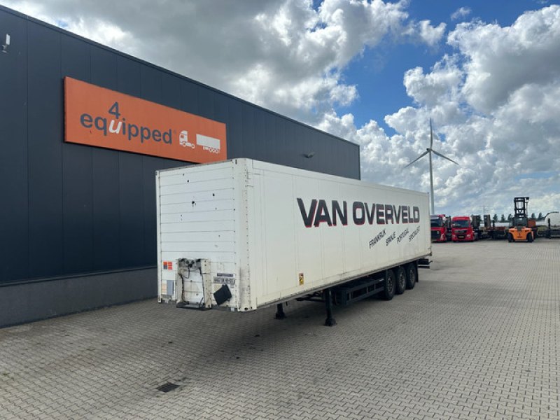 Schmitz Cargobull SKO24 / SAF DISC / 2x LIFTAXLE / GALVANIZED / NL-TRAILER