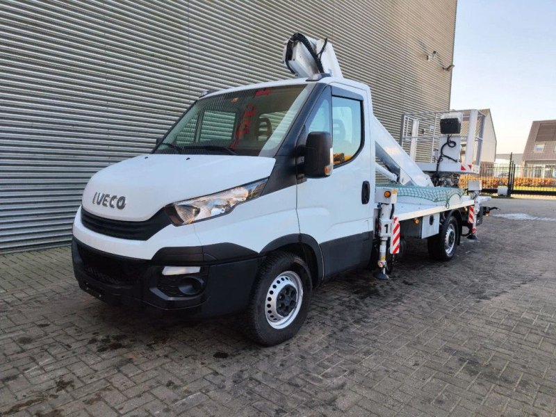 Iveco Täglich 35S12 Multitel MT162