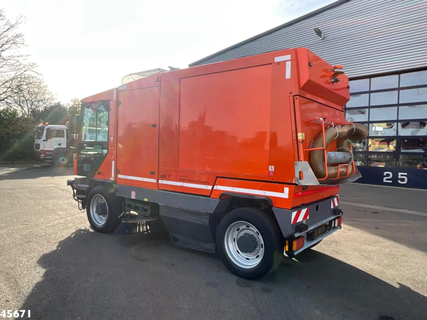 Dulevo 5020 Euro 6 with 3-rd brush - 7