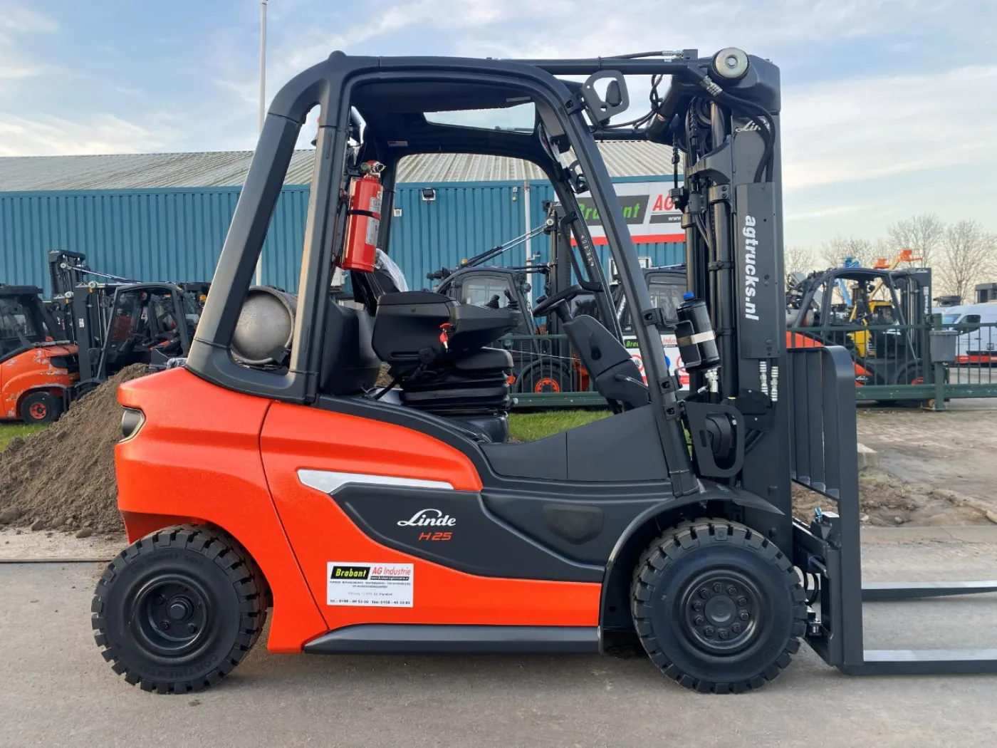 Linde H25T-01 - 4