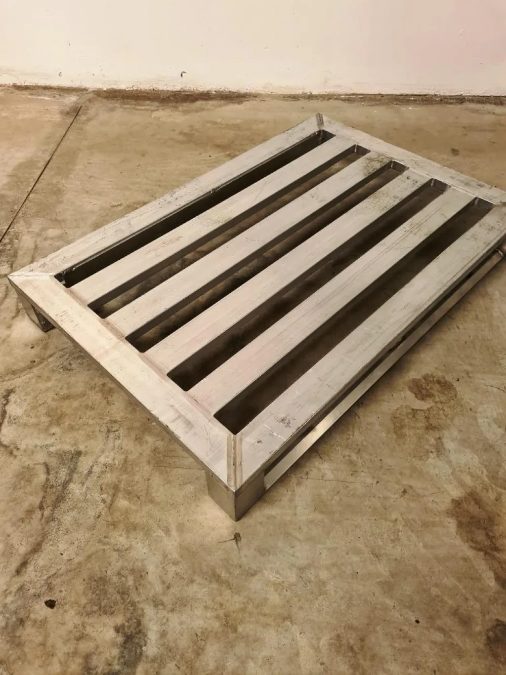 PALLET IN ALLUMINIO – BROKELMANN
