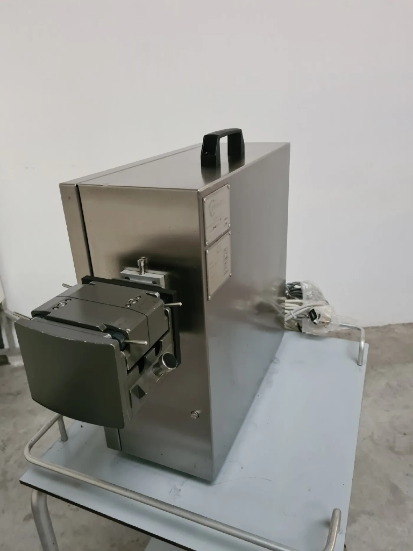 DOSATRICE LIQUIDI DA BANCO – CORIMA – MOD. RP1P - 2