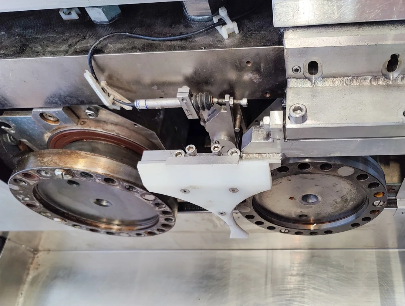 Collin Calander Pharma 200x400 - Roll compactor - 7