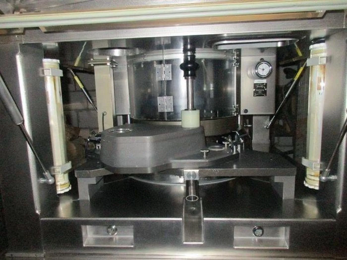 ROMACO – Comprimitrice – NOACK HRP 36E - 3