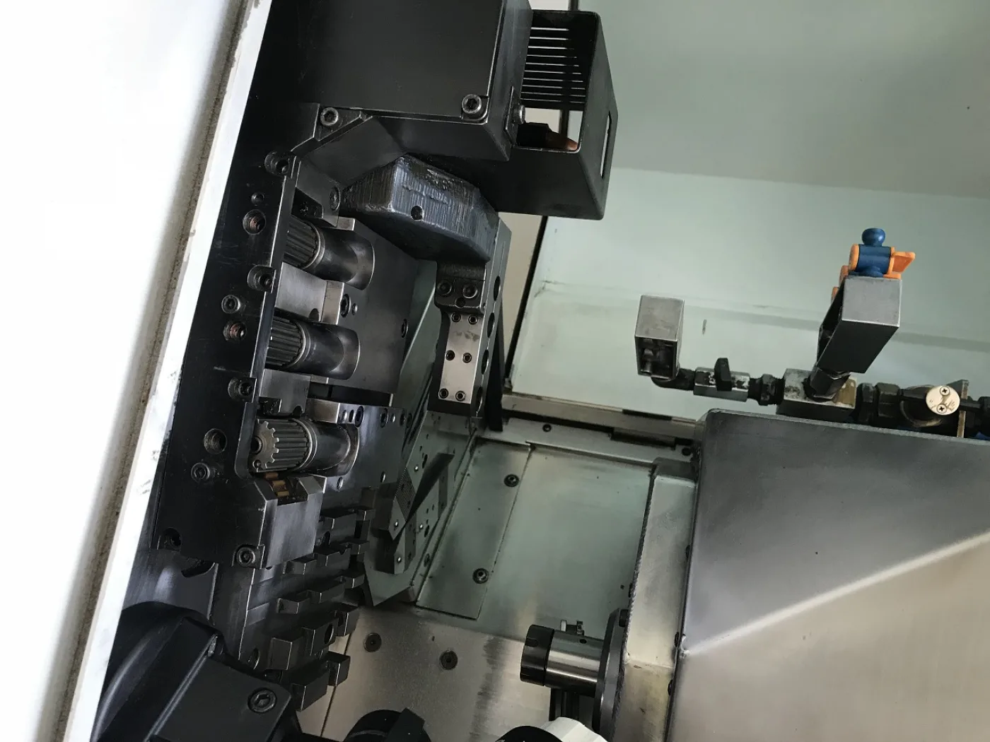 TOUR AUTOMATIQUE CNC “TORNOS” DECO 8SP - 7