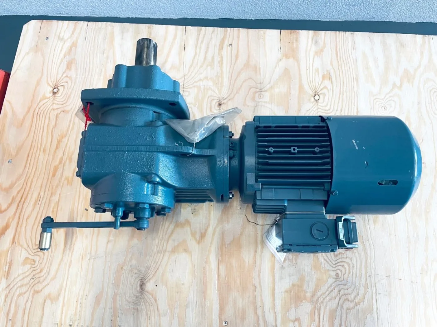 SEW-EURODRIVE HK50DT90S4/BMG/TF/ASB1 Getriebemotor - 3