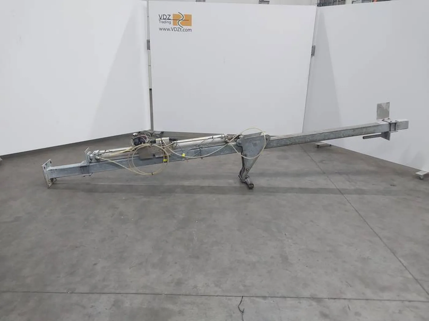 Hook lift - 4