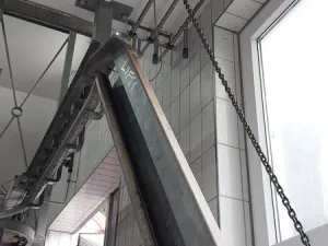 Bleeding elevator (lift)
