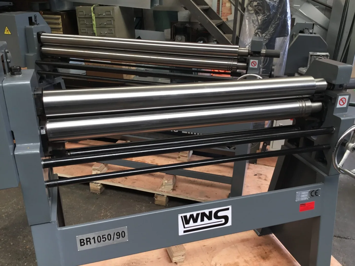 WNS Hand Bending Rolls 1270mm x 90mm x 2.5mm Capacity - WNS - W. Neal Services Ltd - 2
