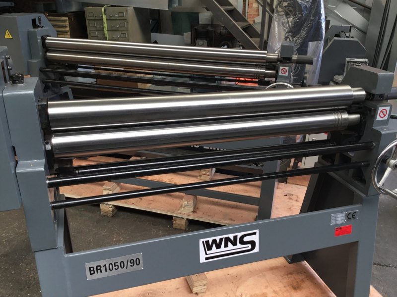 WNS Hand Bending Rolls 1270mm x 90mm x 2.5mm Capacity - WNS - W. Neal Services Ltd