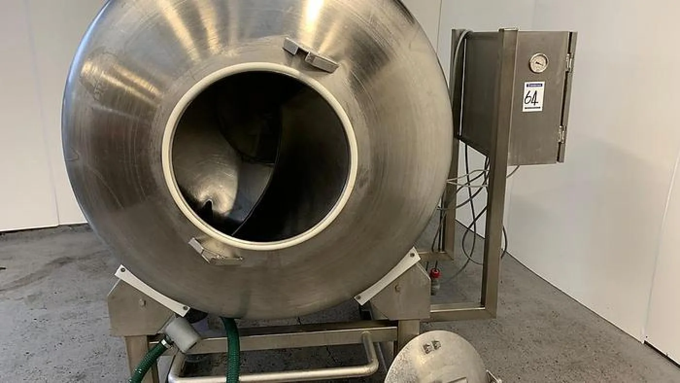 Vanguard Processing Equipment Ltd - 450ltr Vacuum Tumbler - 1