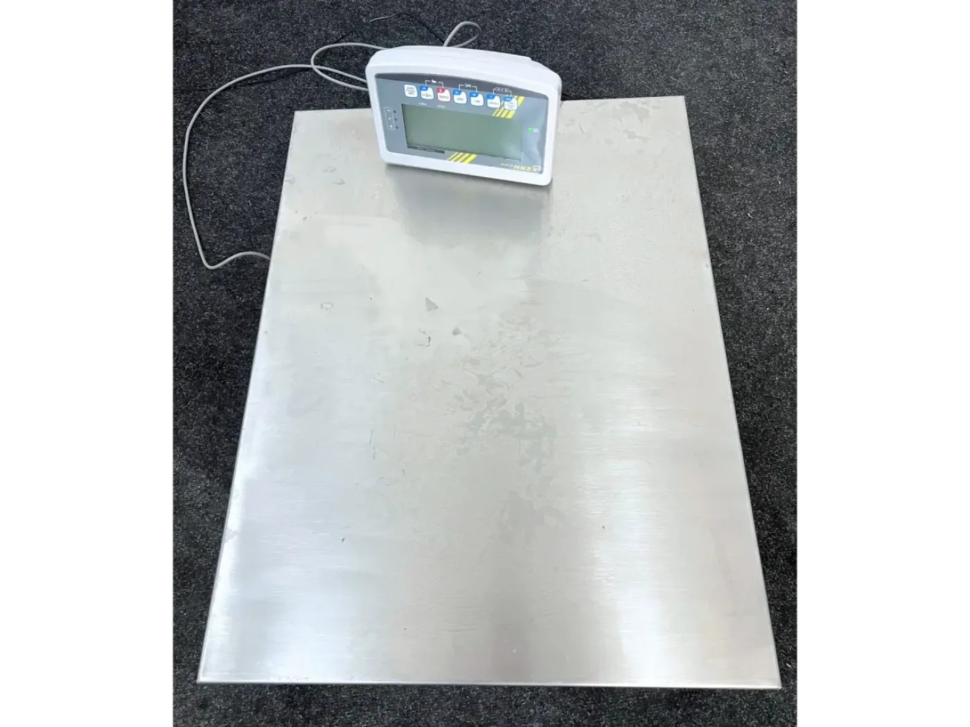 Kern IFB 600K-2 Industrial Balance - 1