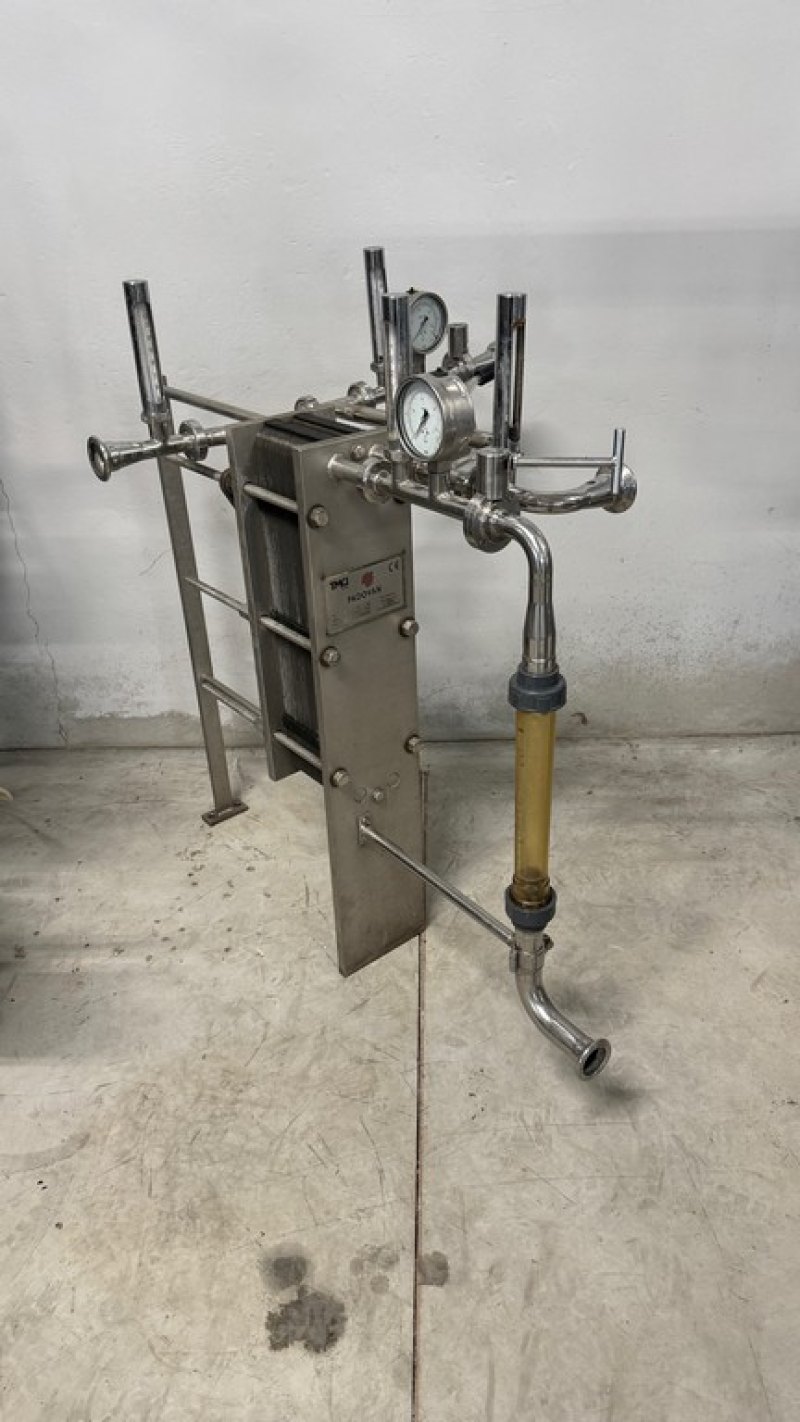 PLATES EXCHANGER FOR COOLING/HEATING, FIRM PADOVAN, ENTIRELY IN STAINLESS STEEL, WITH 55 PLATES, SECOND-HAND MACHINE