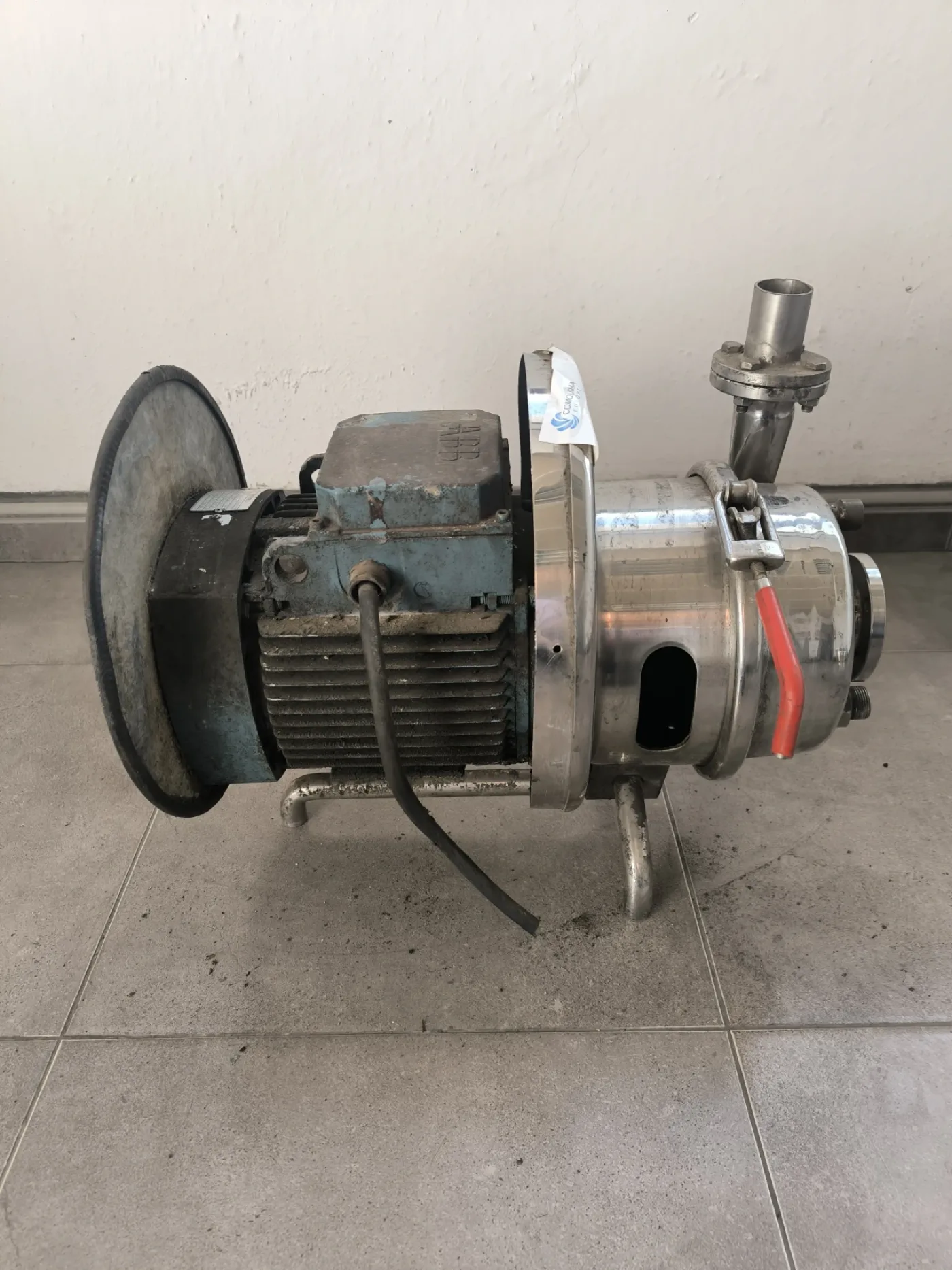 USED STAINLESS STEEL CENTRIFUGAL PUMP - 2