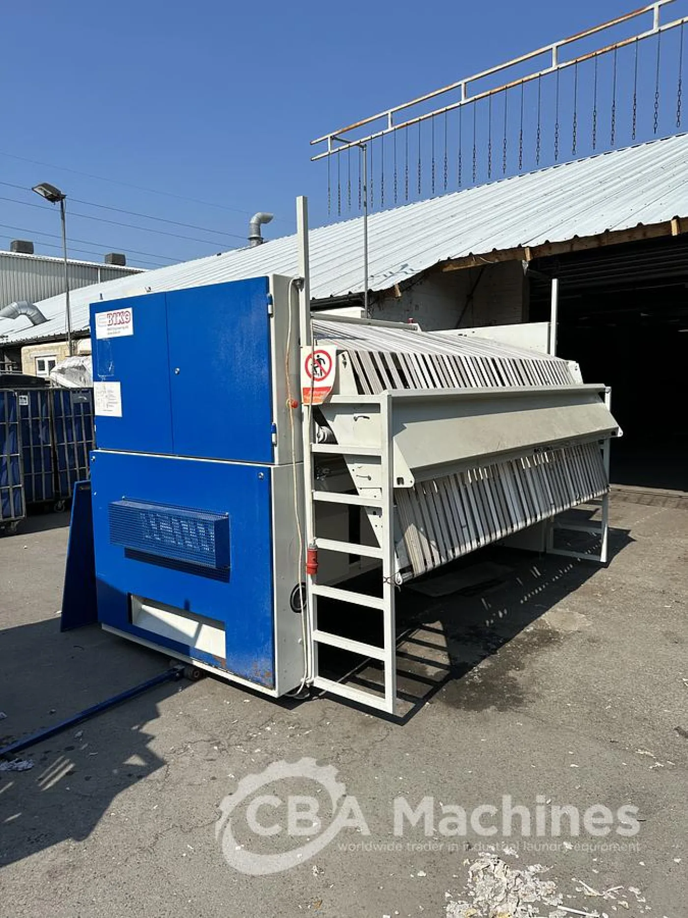 2016 Folder Biko Frieda 3300mm (700) - 1