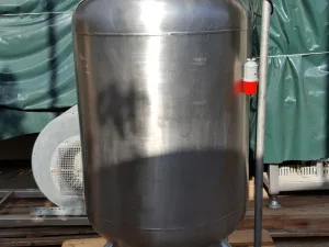 SERBATOIO INOX CON CELLE DI CARICO – CALMIC CISA MOD. 350 L