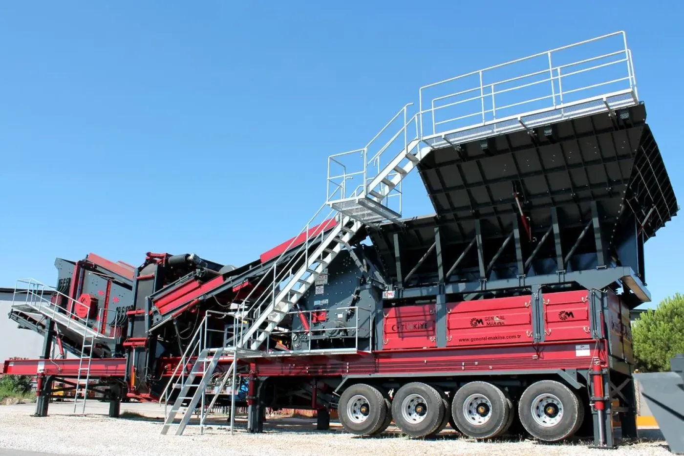 General 03 — Mobile Impact Crushing & Screening Plant (Flagship) - 2