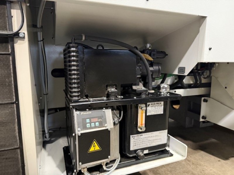 CNC Turning Machine – CMZ TA25M