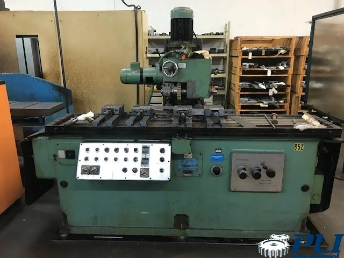 Rack and pinion milling machineDONAU UZFM 300H - 1