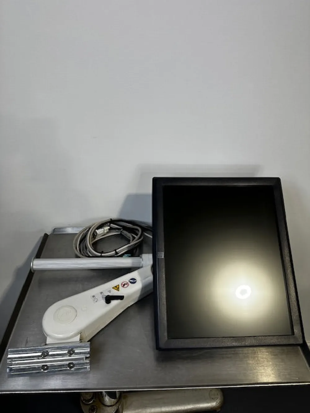 Elo ET1928L-8CWM-1 LCD-Touch-Sreen-Monitor