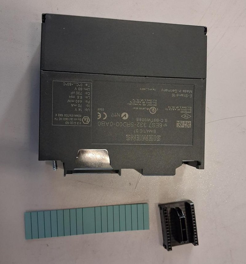 Siemens SIMATIC S7 Digitalausgangsmodul 6ES7 332-5RD00-0AB0