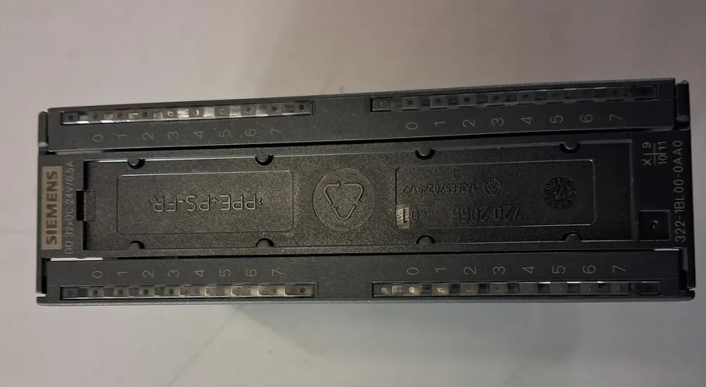 Siemens SM 1222 digitale Ausgangsmodul 6ES7 222-1HF32-0XB0