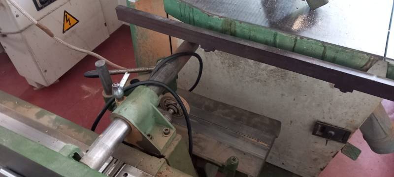 PIALLA A FILO ROSSO E C. MOD. DE410 DA 400 CON BUCATRICE