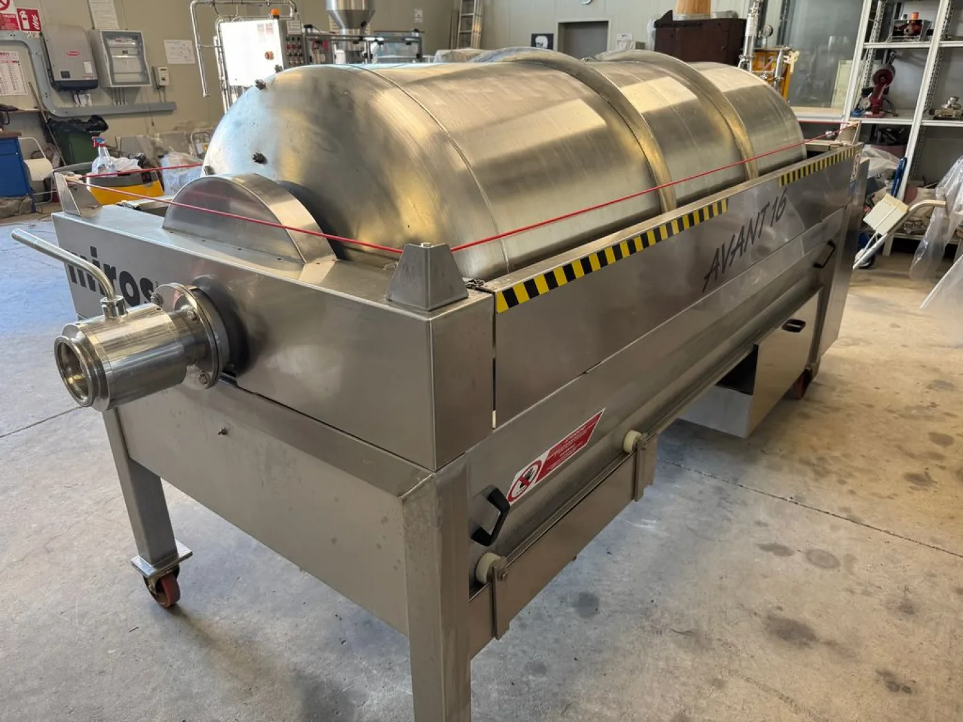 STAINLESS STEEL MEMBRANE PRESS, MIROS FIRM MODEL AVANT 16, CAPACITY HL 16, OPEN CYLINDER, SECOND HAND MACHINE - 7