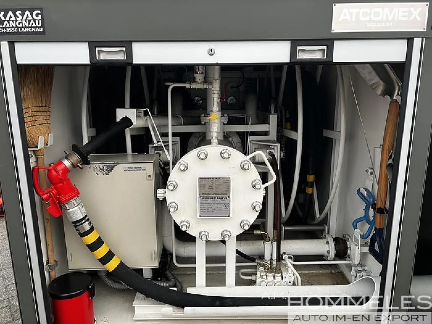 KASAG Tankfahrzeuge AG refueler JET A1 - 4