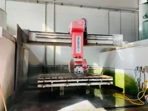 2012 Noat Sfera-
