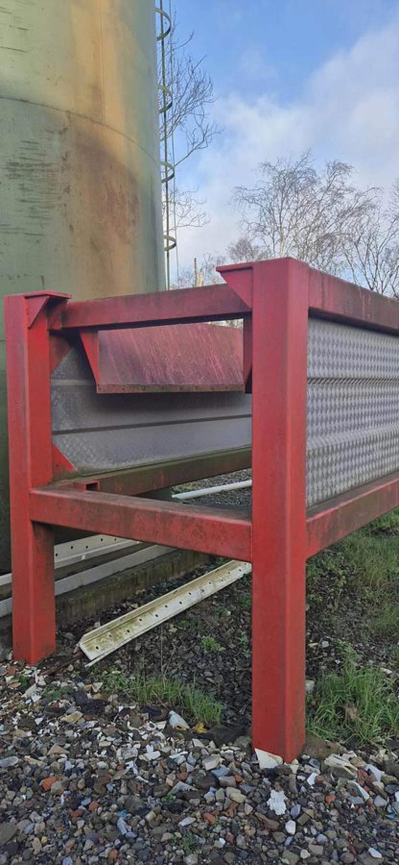 2008 M&J 2000 S Static Slow-speed Shredder - 5