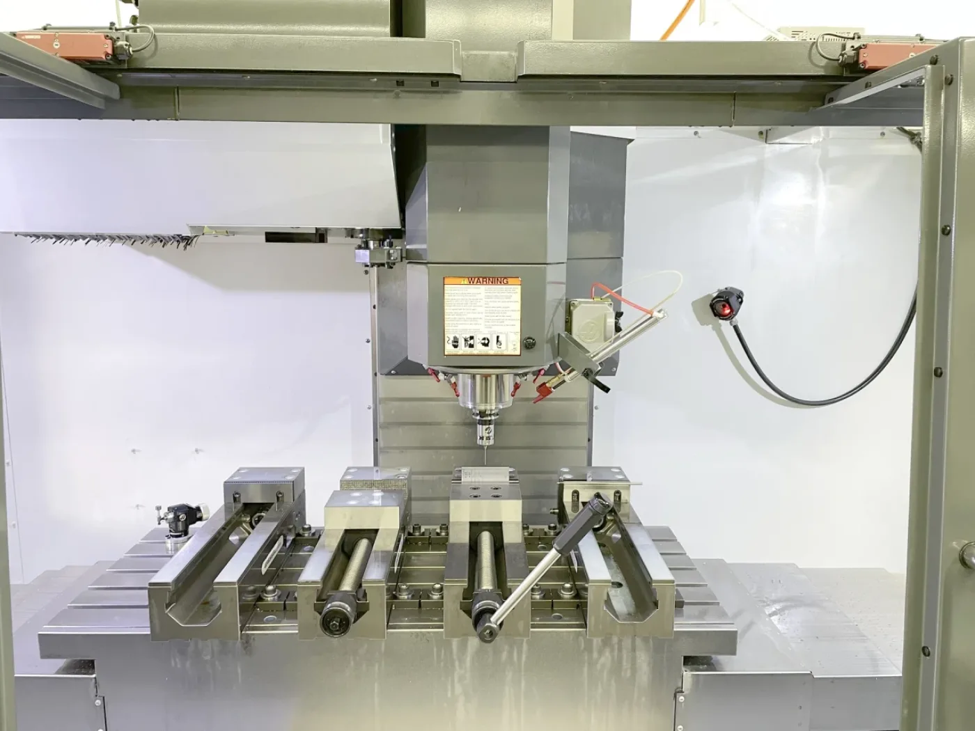 022056 - HAAS VF-4 SS - 2