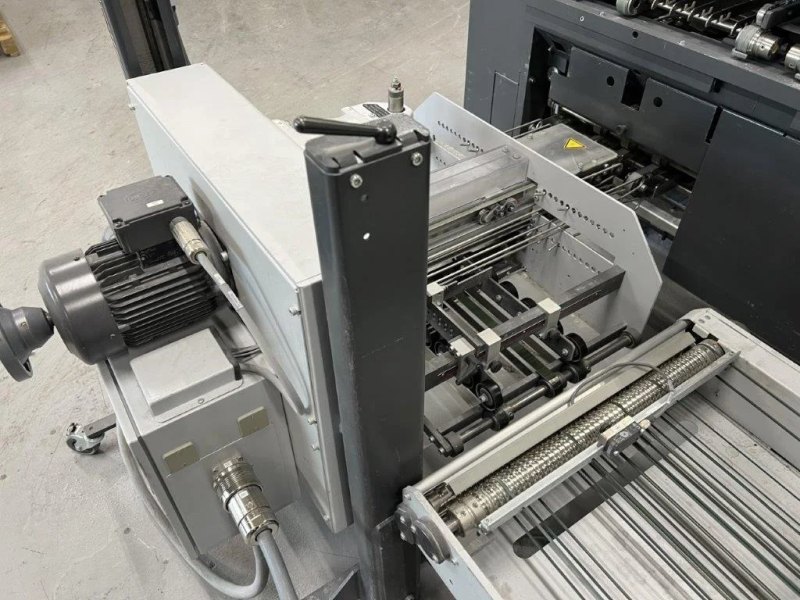 Heidelberg KH82/4KZPD combination folding machine