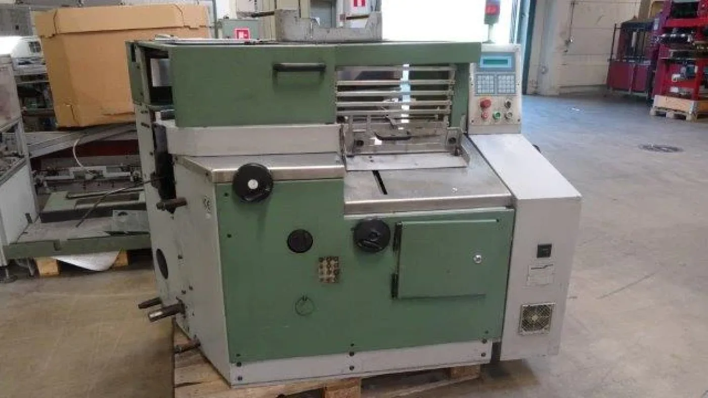 Muller Martini 1536/1571 criss-cross unit gathering machine - 1