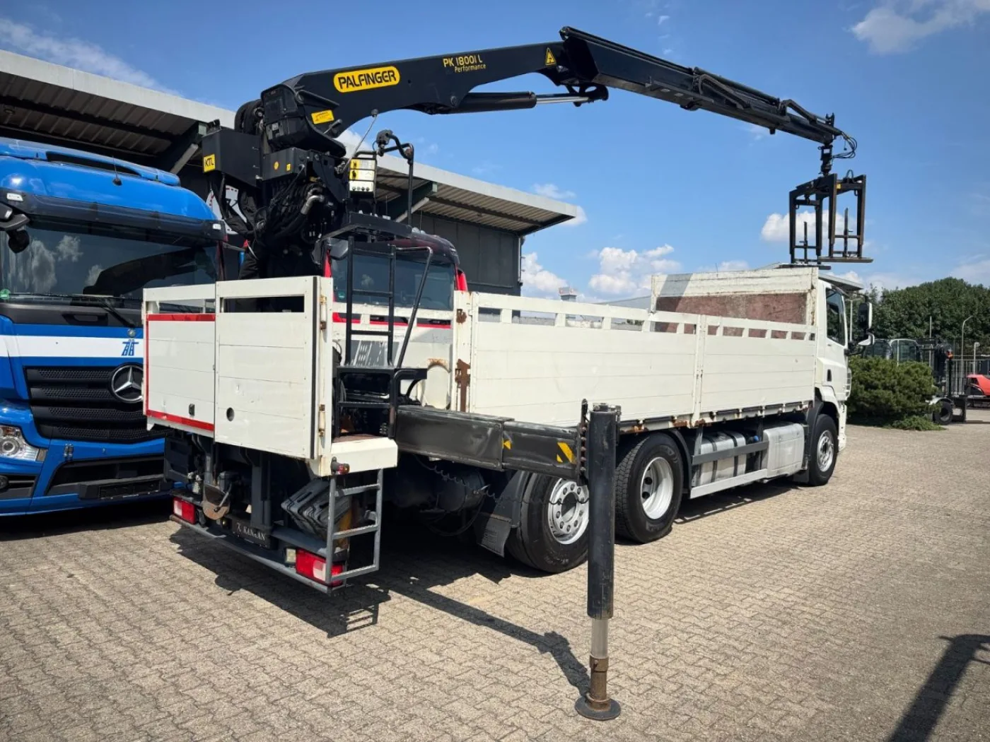 DAF CF 460 6x2 Baustoff Palfinger PK18001L - 4