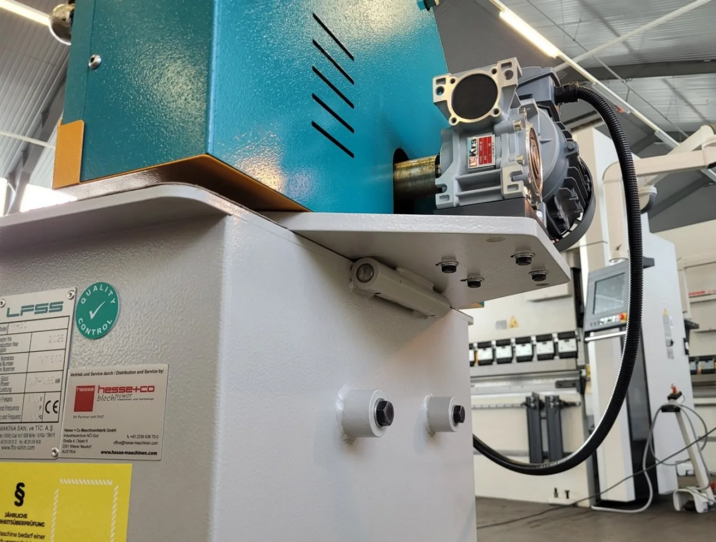 Profilbiegemaschine mit manueller Walzenzustellung PK 30 - 4