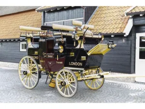 Diversen Carriage Coach
