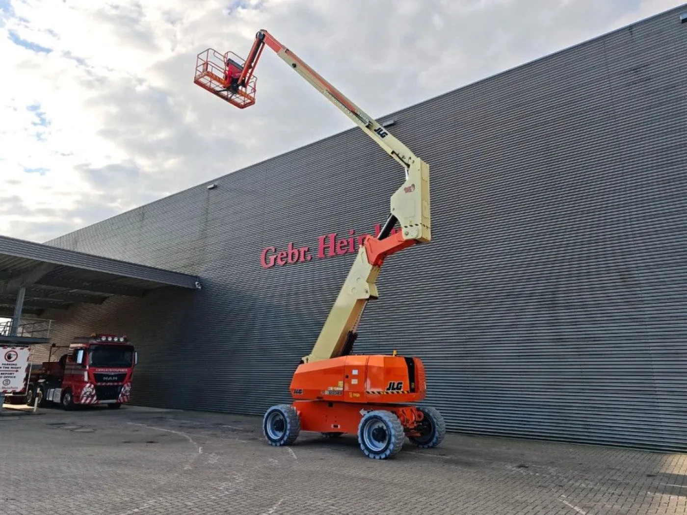JLG H800 AJ Hybrid - 2