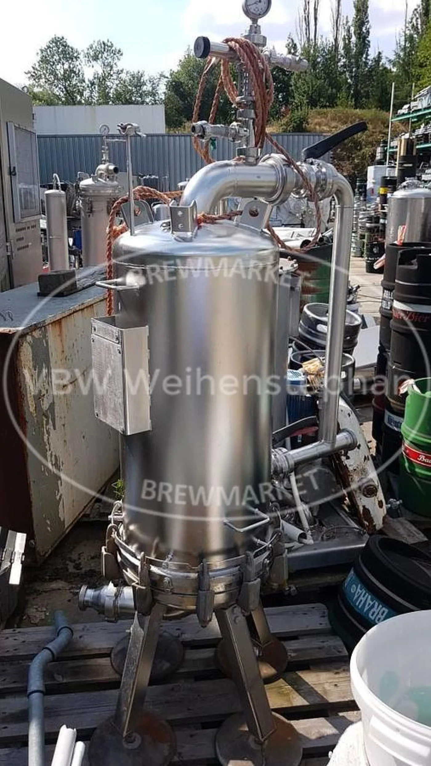 Trap filter housing - 1