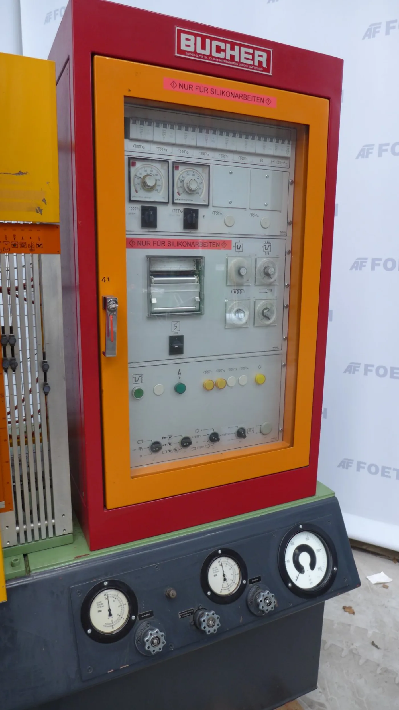 Bucher KHL 50 - Laboratory press - 6