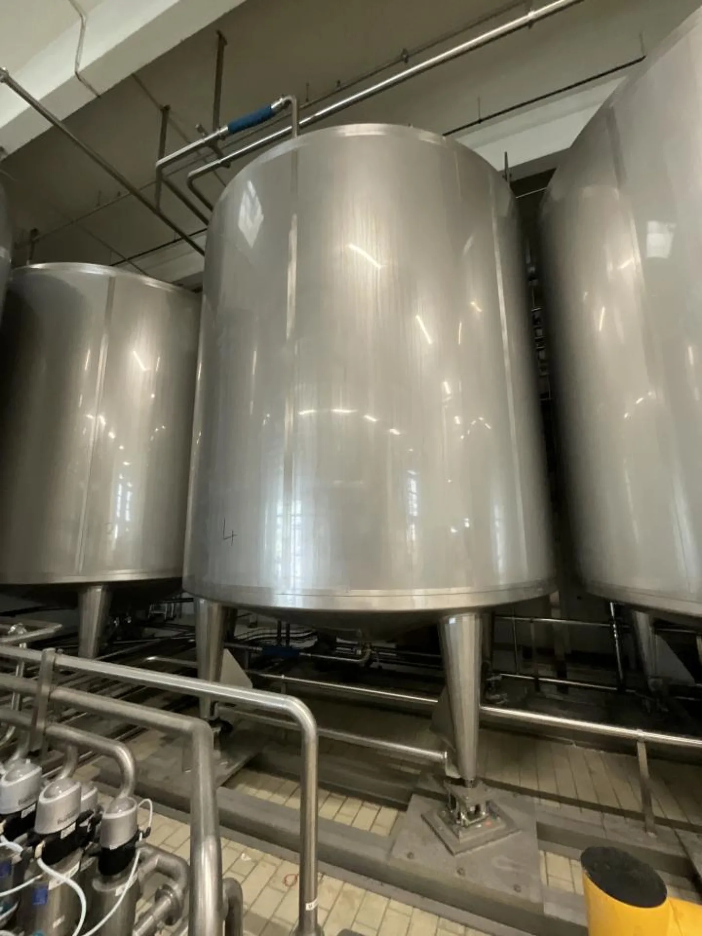 2014 Goavec Engineering Goavec Engineering 25365 Litre Stainless Steel Vertical Storage Tank - 4 - 7