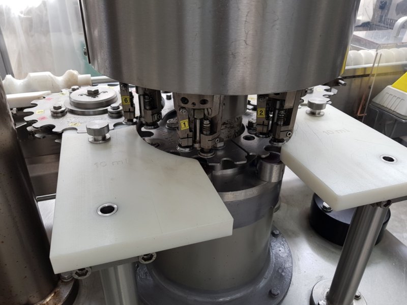 TAPPATRICE ROTATIVA PER FLACONI – BOSCH MOD. VRM 6060