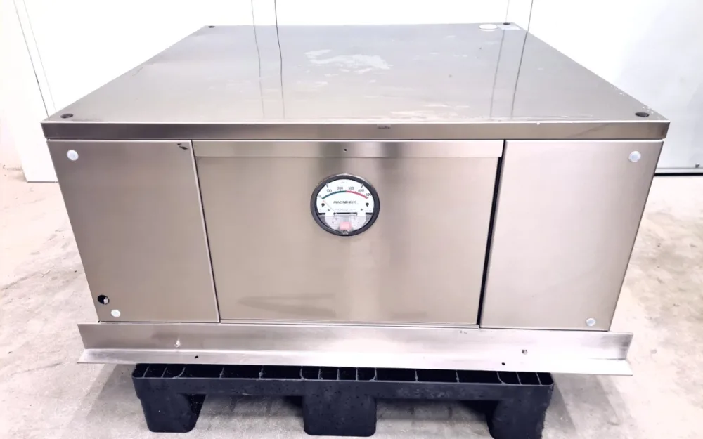UNITÀ A FLUSSO D’ARIA LAMINARE – STERIL – MOD. MVF/3