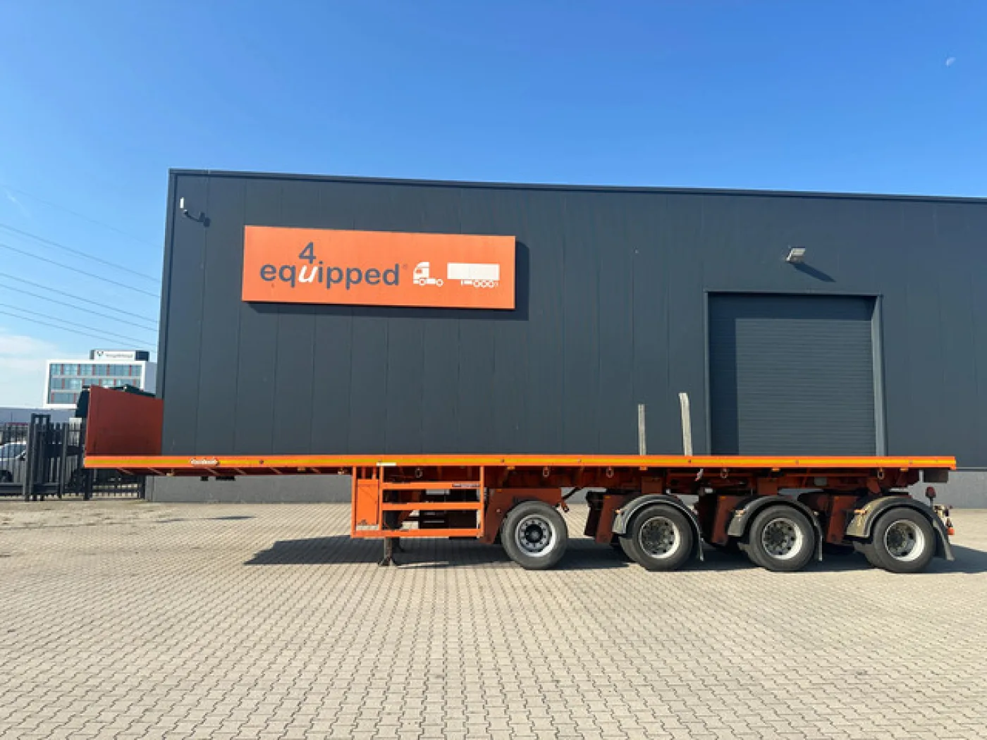 Nooteboom OVB-73-04 73 tons Ballast trailer / 4 axles / 3 hydraulic steering axles - 2