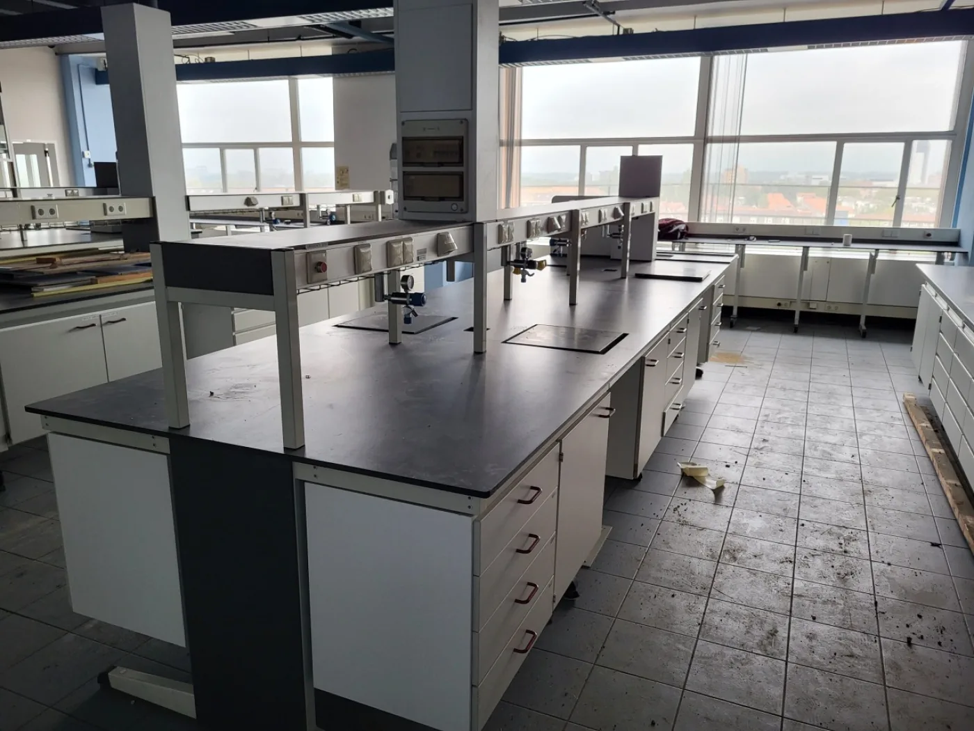 1985 – Used S+B Island table (540 cm) - 5