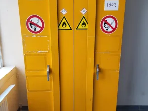 1902 - Used Dupa chemical storage cabinet
