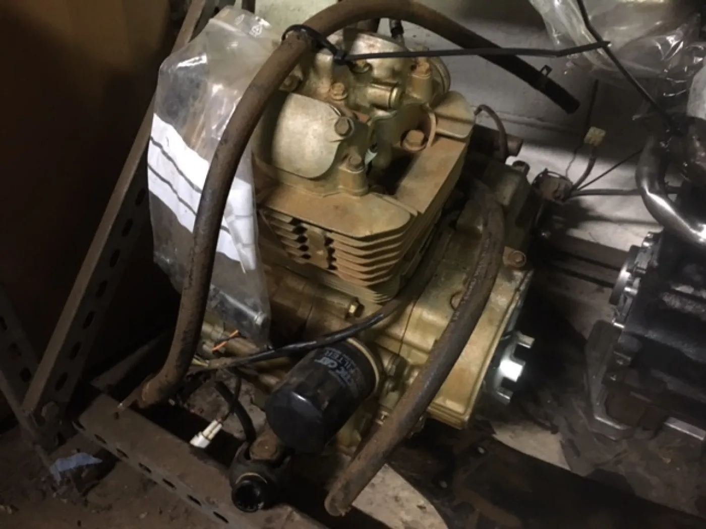2001-2007 ARCTIC CAT 400CC ENGINE/ TRANSMISSION ASSEMBLY BREAKING FOR SPARES PARTS - 1