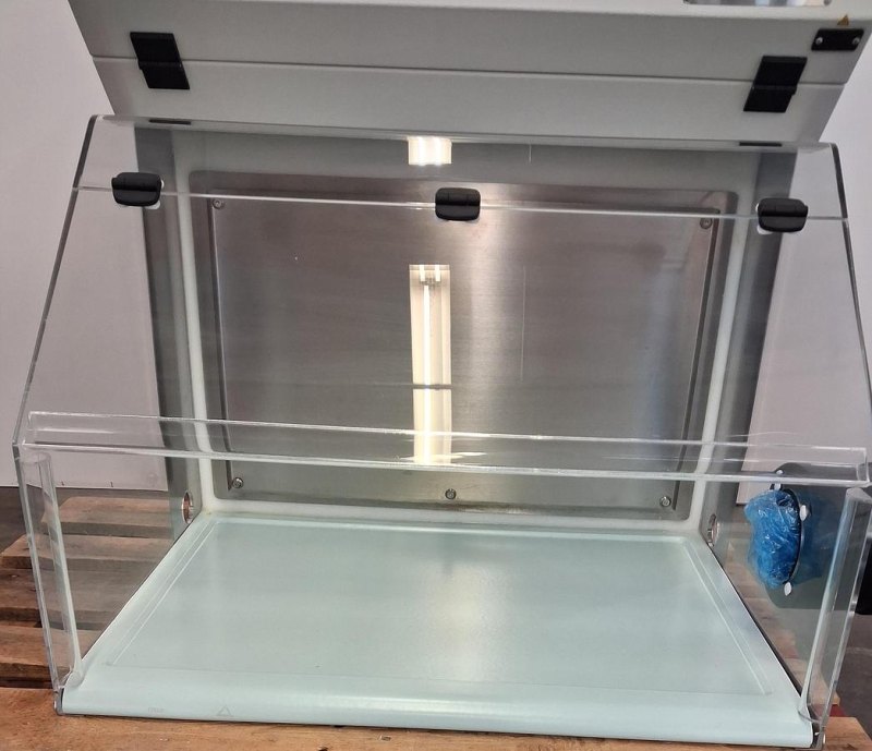 SKAN Skanair Sicherheitswerkbank HFC-S 900